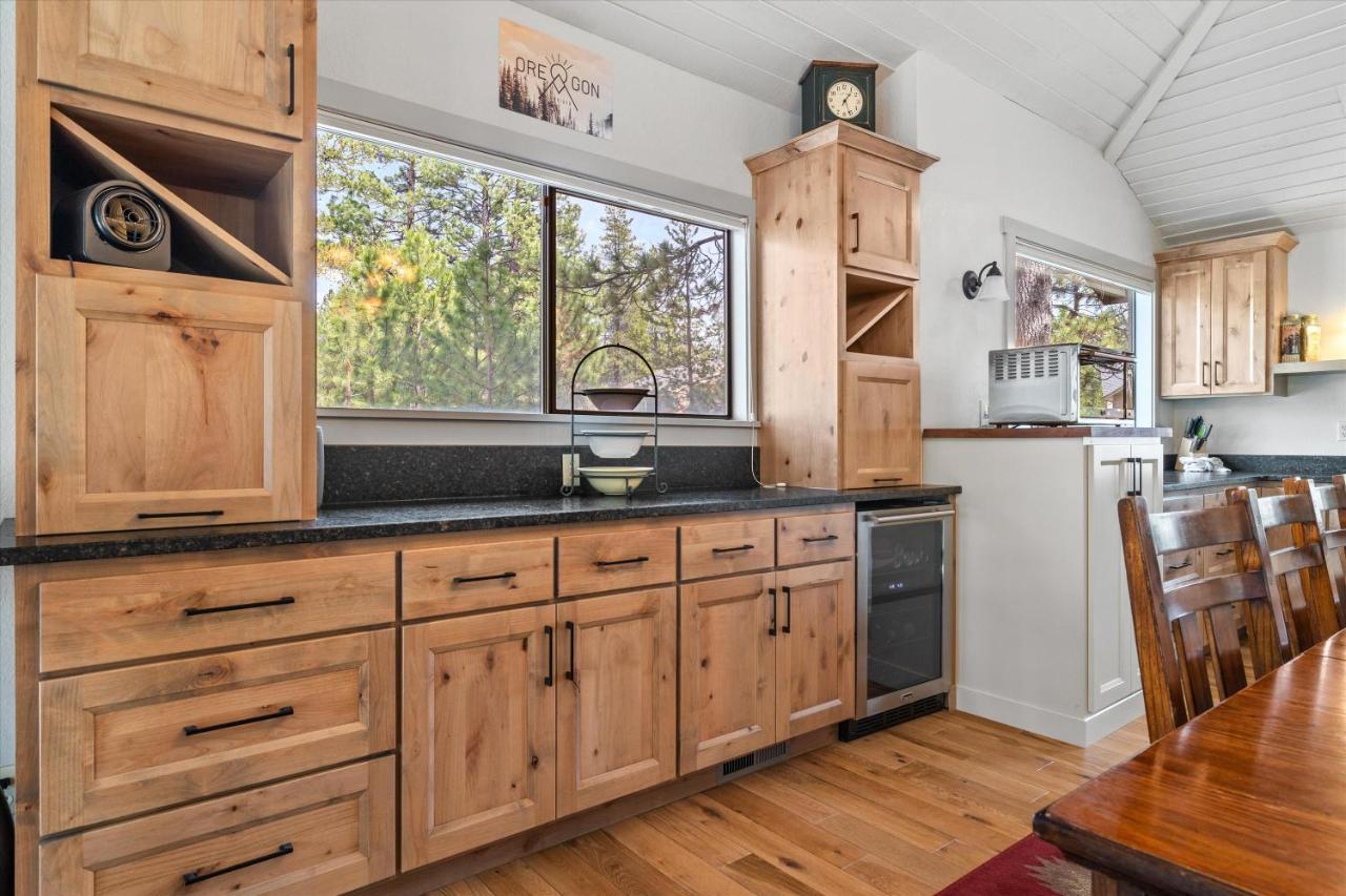 Great Kitchen, Ac, Sharc Access, Hot Tub, Bring Pet! Villa Sunriver Bagian luar foto