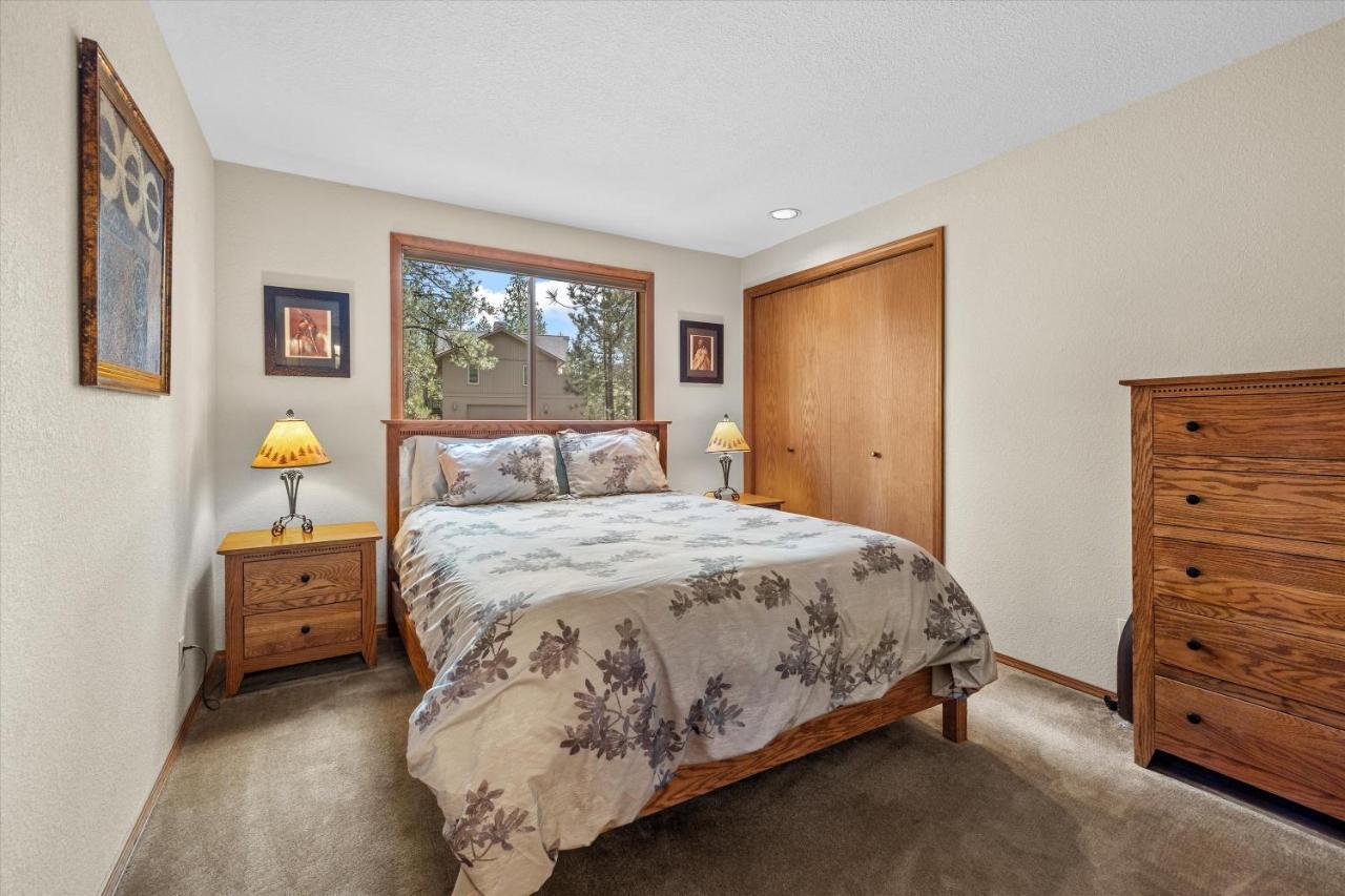 Great Kitchen, Ac, Sharc Access, Hot Tub, Bring Pet! Villa Sunriver Bagian luar foto